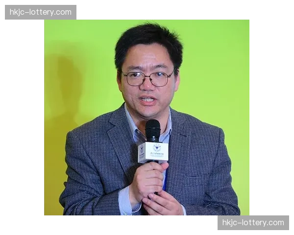 深度报道：法甲推行“绿色比赛日”倡议的挑战与成效