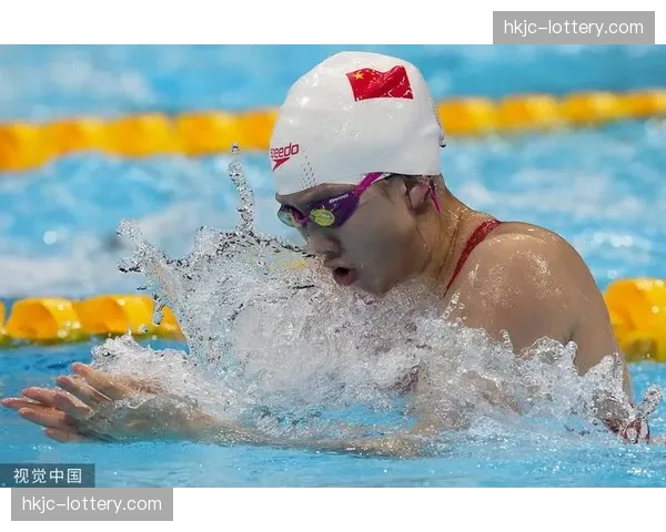 前瞻：中国游泳队抵达东京，张展乐、唐钱婷领衔冲击多金